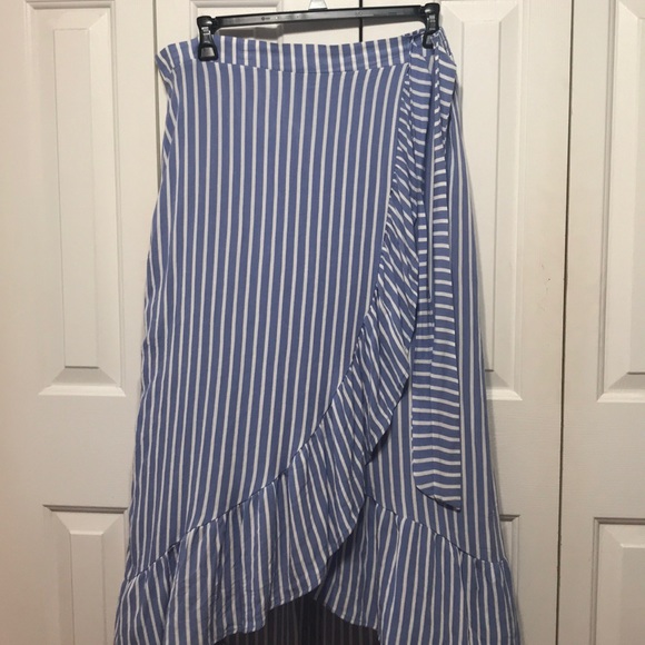 High Low Blue and White Striped Slip Skirt - Picture 2 of 6